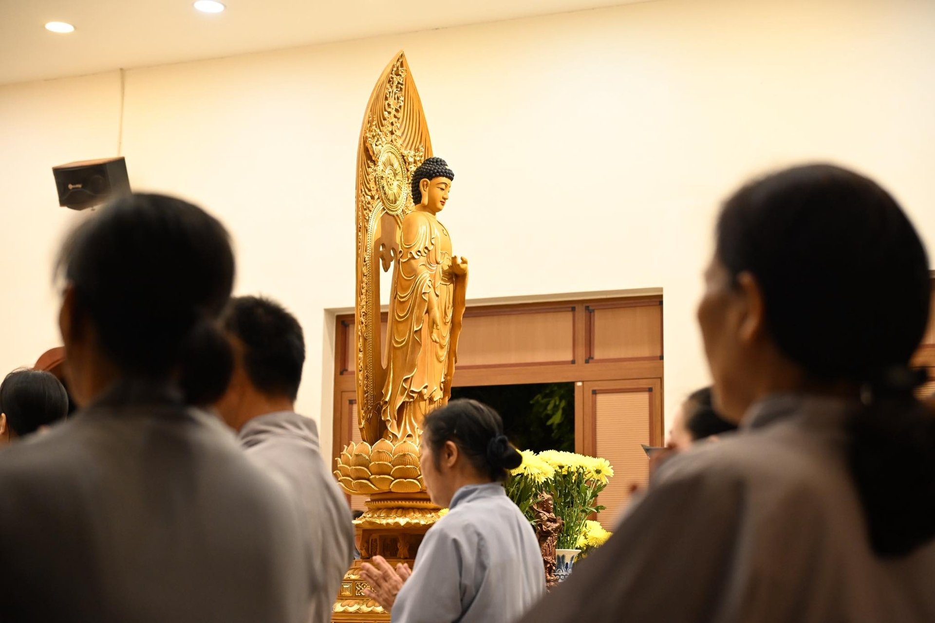 Vì không hiếu kính nên thiếu phước 1